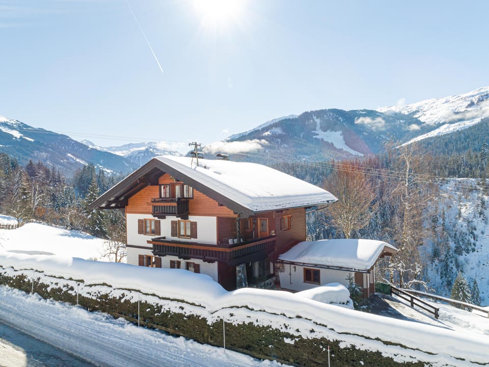 Holiday Home Exterior [winter]