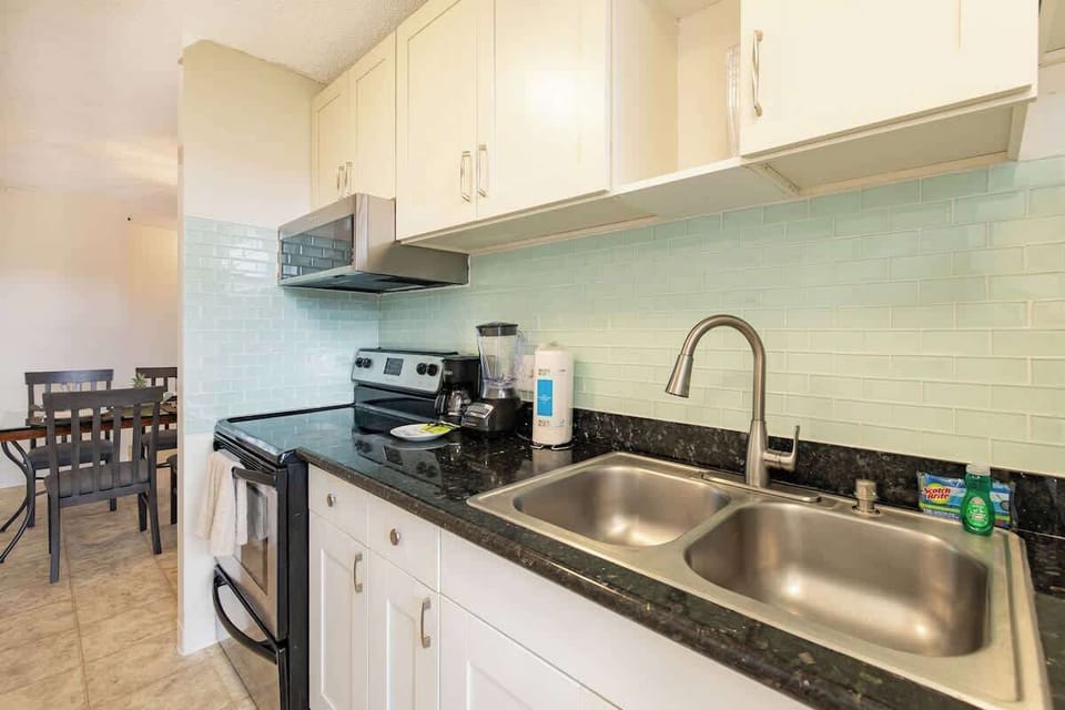 Fully equipped kitchen