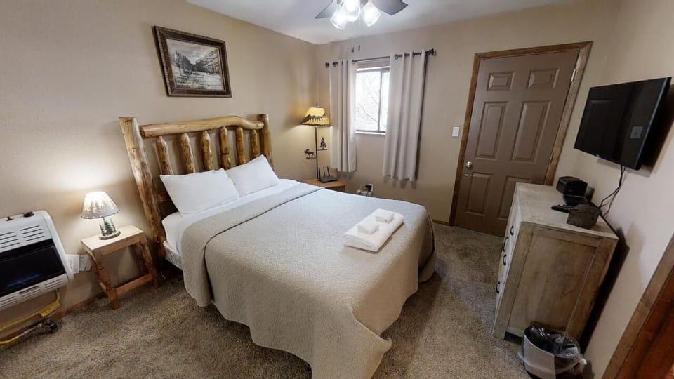 Riverside-Cabin-11052021_115322