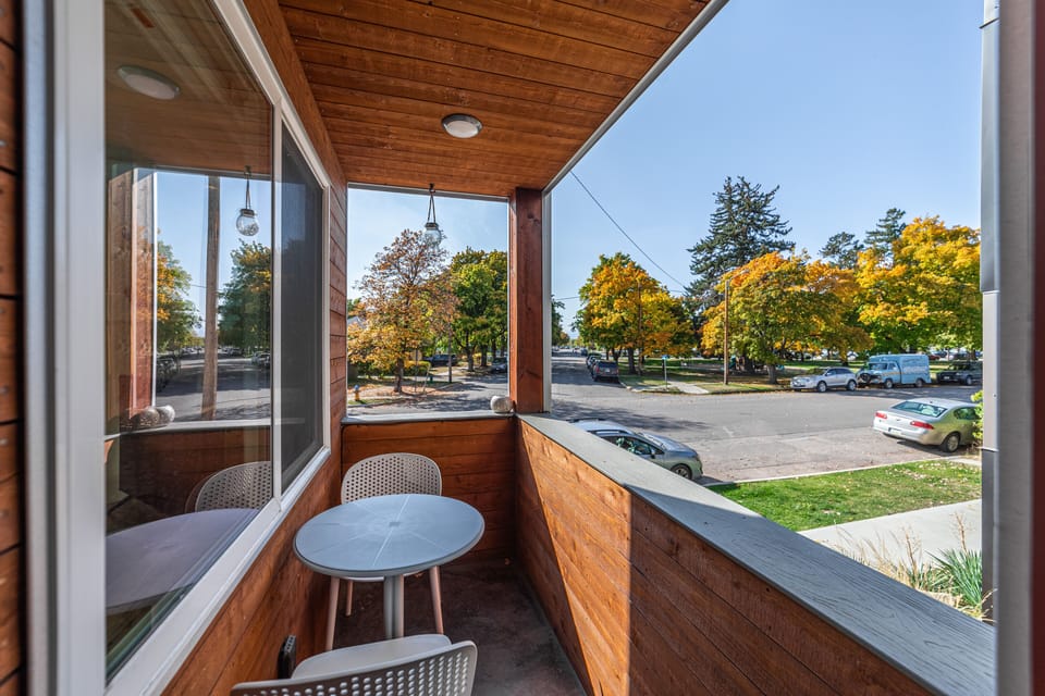 Private Deck
