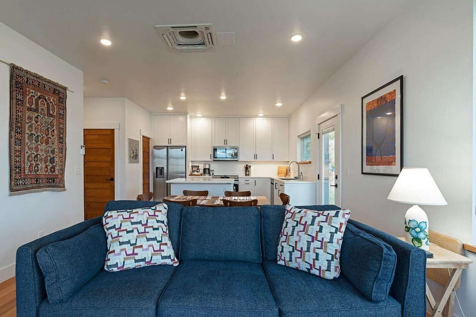 Living Area( Main Floor) 