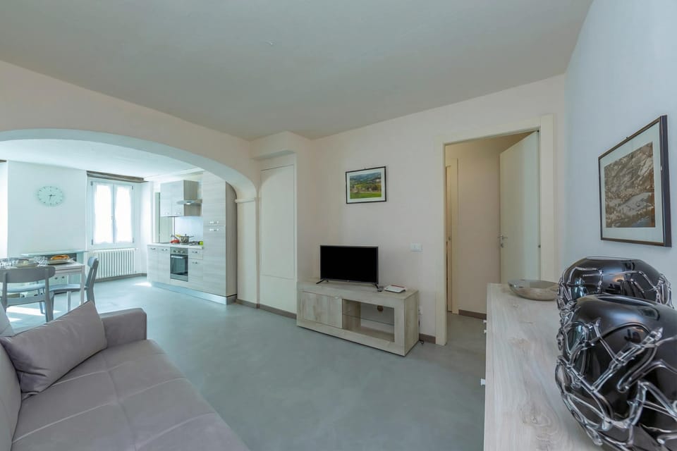 Family Apartment, 1 Bedroom (Nonna Sandrina in Monferrato hills) | Living area | TV