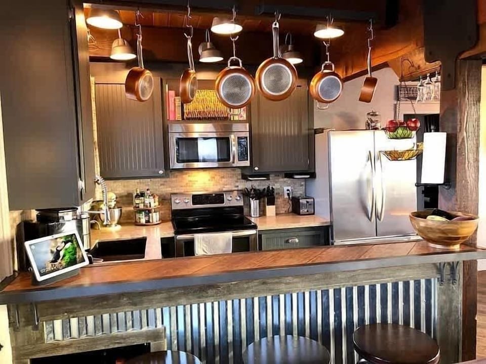 House, Multiple Beds, Balcony, Mountain View (Heaven's Nest) | Private kitchen | Fridge, microwave, oven, stovetop