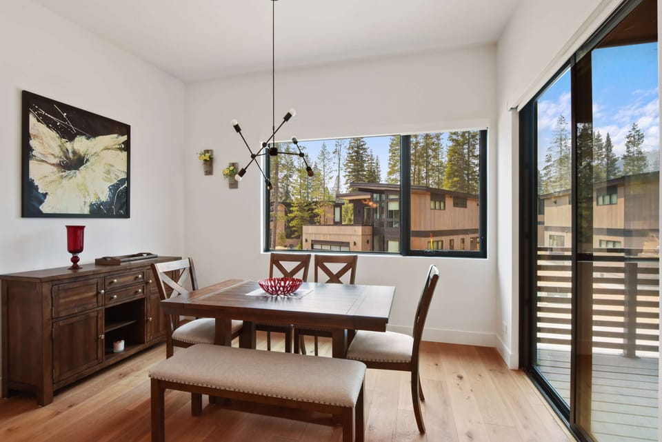 Townhome, Multiple Beds, Hot Tub, Mountain View (Paradise at The Palisades) | Dining
