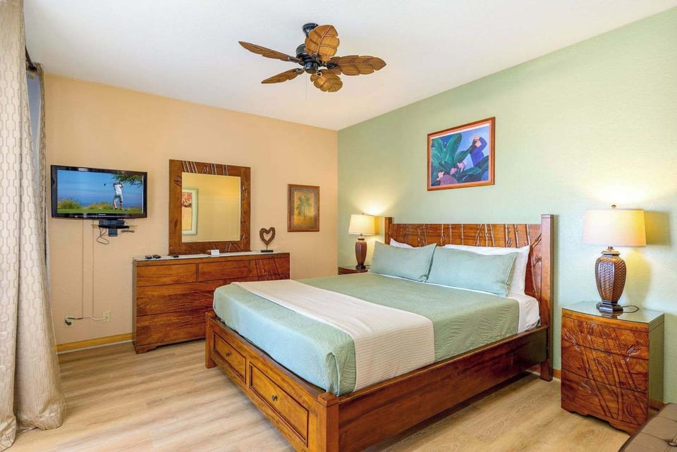 Villa, Multiple Beds, Balcony, Garden View (Shores at Waikoloa Beach Resort 315) | 2 bedrooms, individually decorated, individually furnished, free WiFi