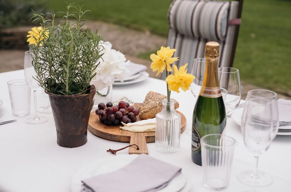 Cottage | Food and drink