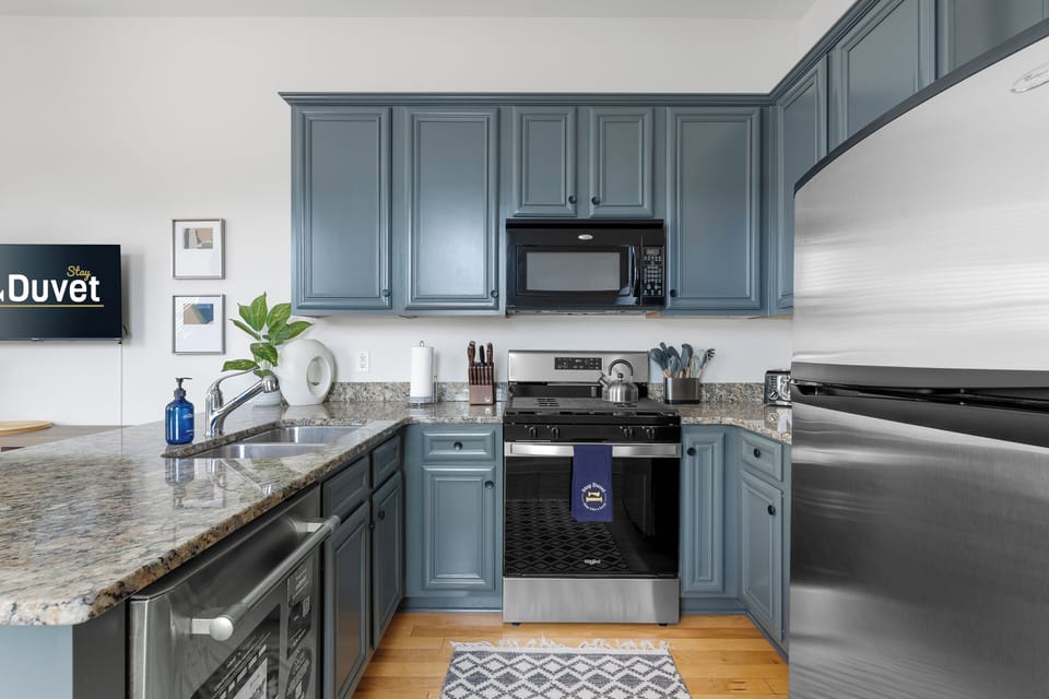 Fully Stocked Kitchen