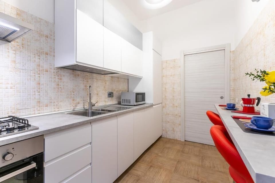 Deluxe Apartment, 1 Bedroom | Private kitchen | Fridge, stovetop, coffee/tea maker, electric kettle