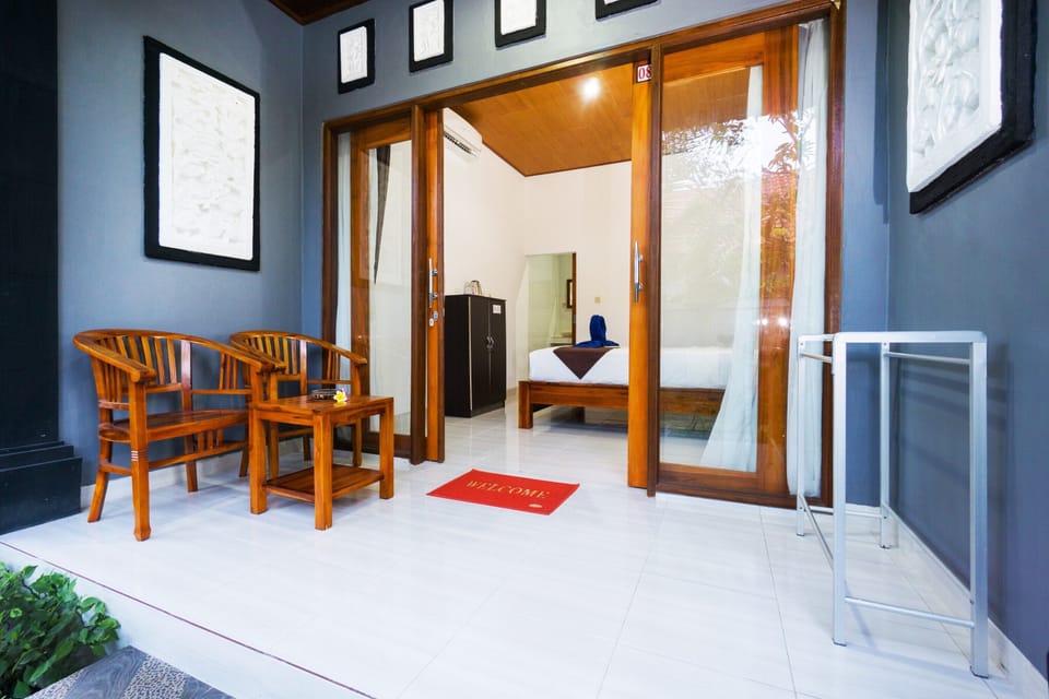 Standard Twin Room | Desk, free WiFi, bed sheets