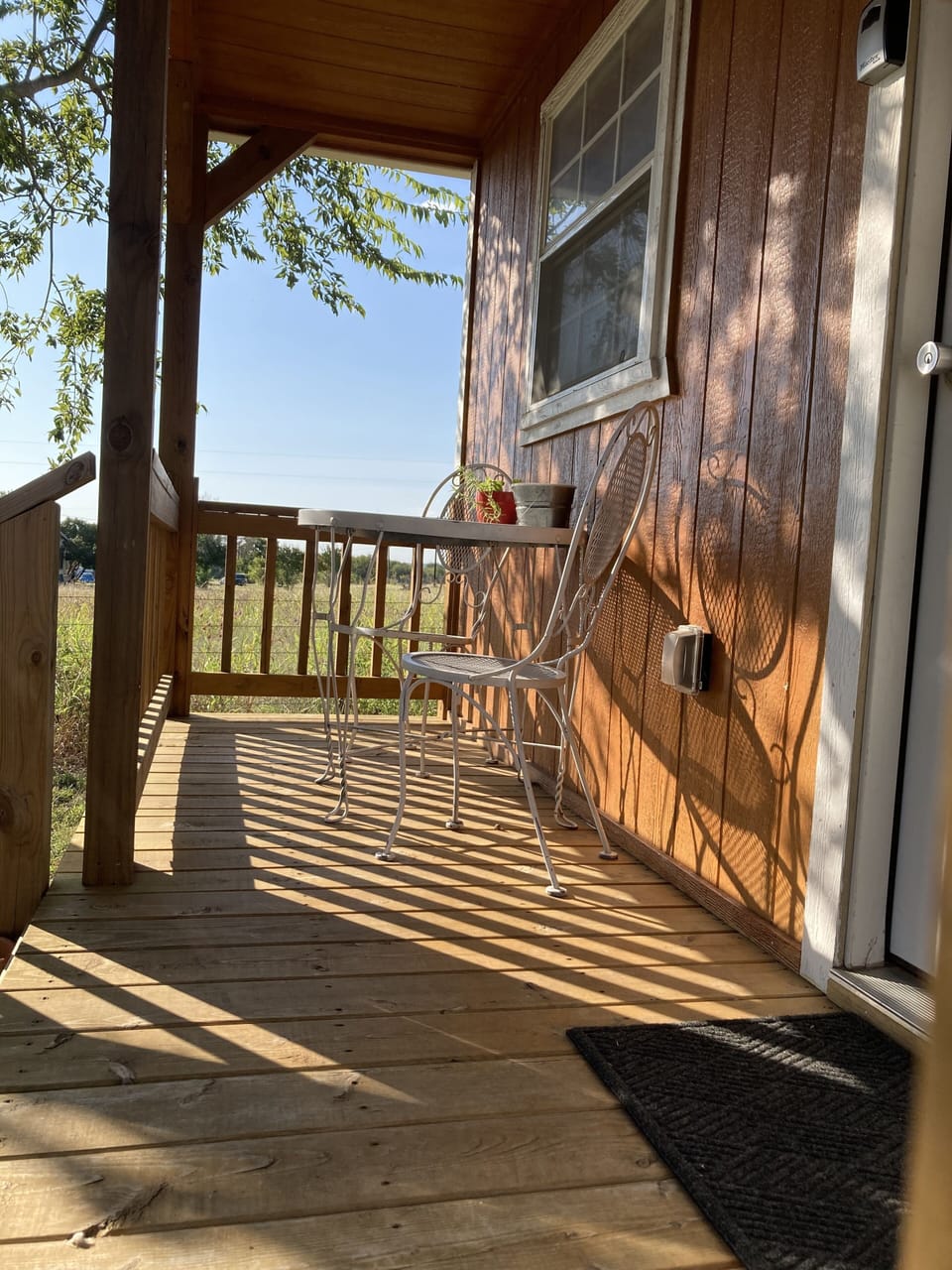 Front porch bistro cabin for great sunrise and bird viewing.  