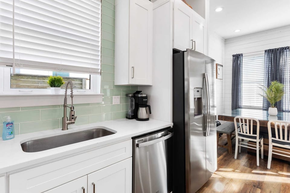 Appliances to make your stay comfortable.
