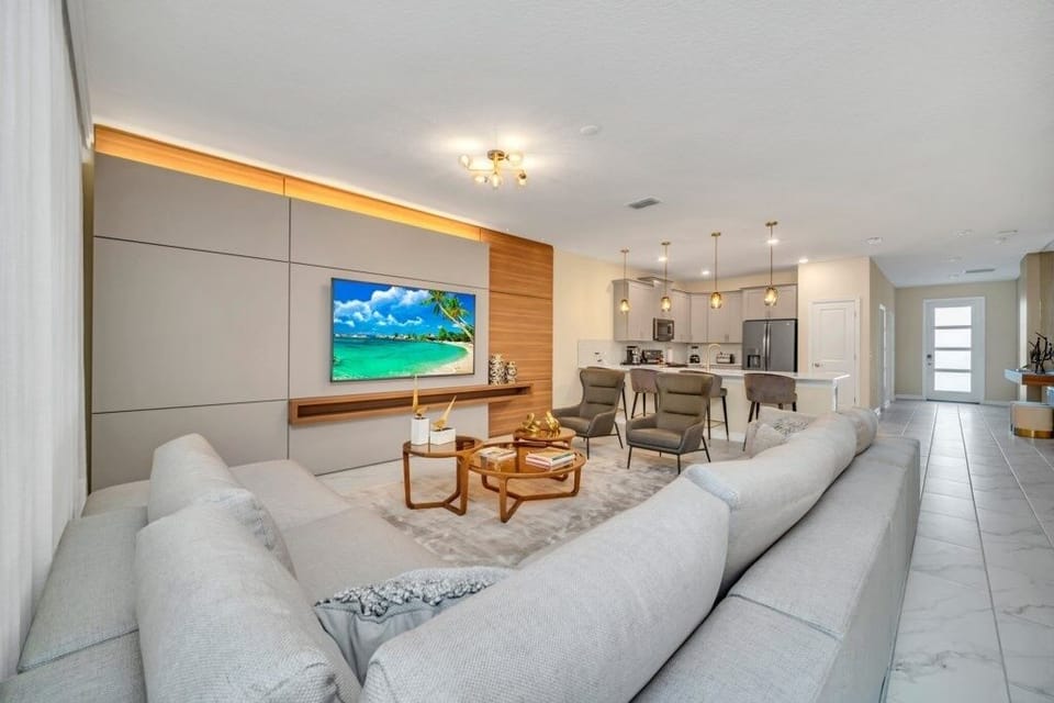 House, Multiple Bedrooms | Living area | Flat-screen TV
