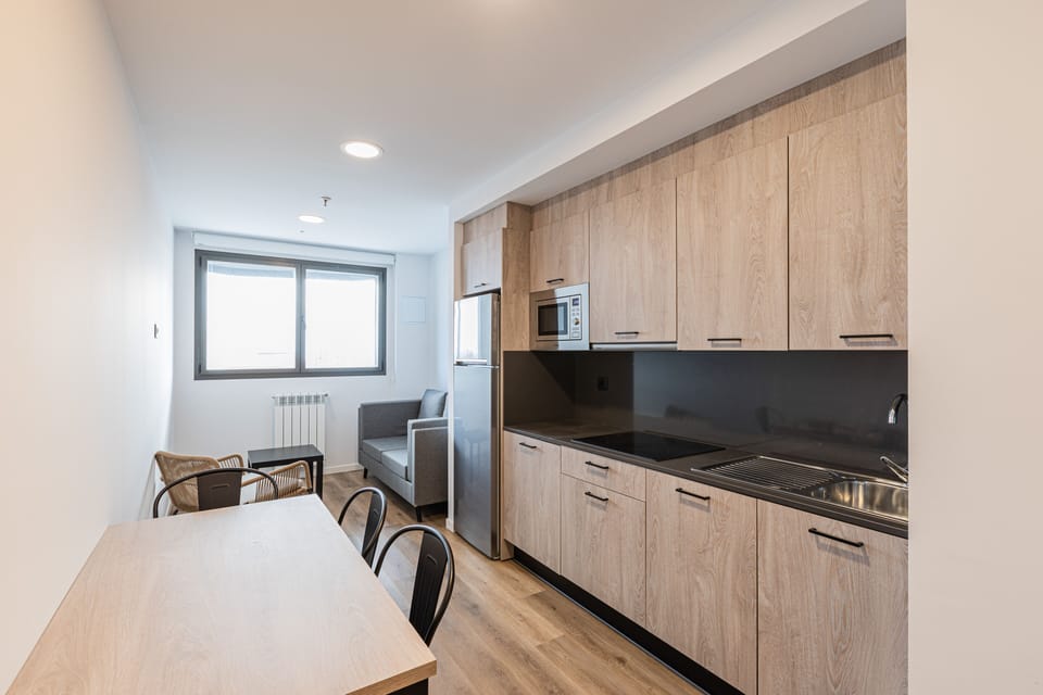Basic Apartment (3 pax) | In-room dining