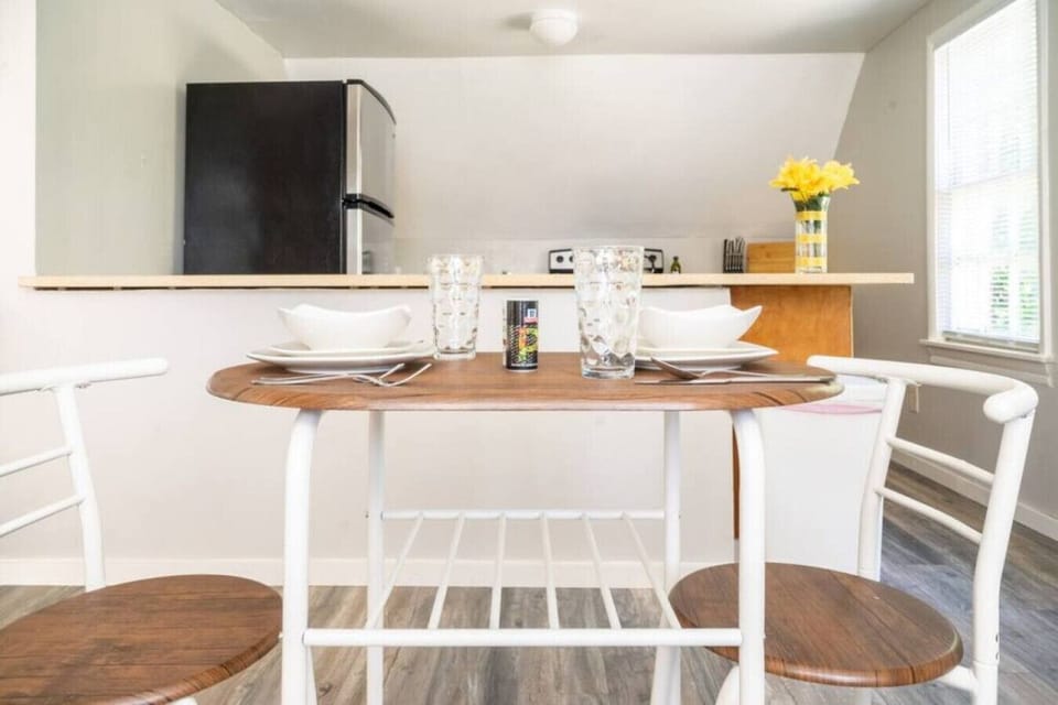 Prep, sip, and savor—this kitchen and dining space does it all.