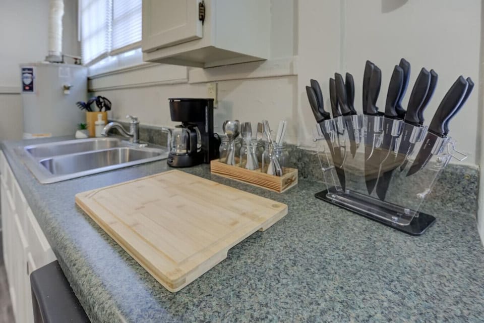 Everything in place to brew, chop, and create your favorite meals.