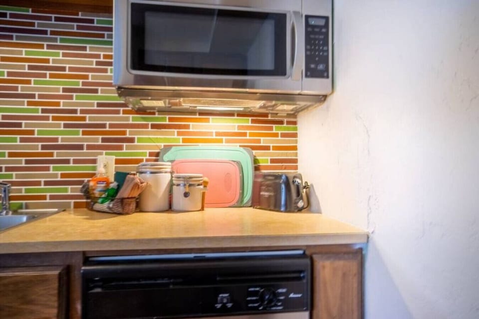 Cook, snack, or sip—this fully equipped kitchen makes it easy.
