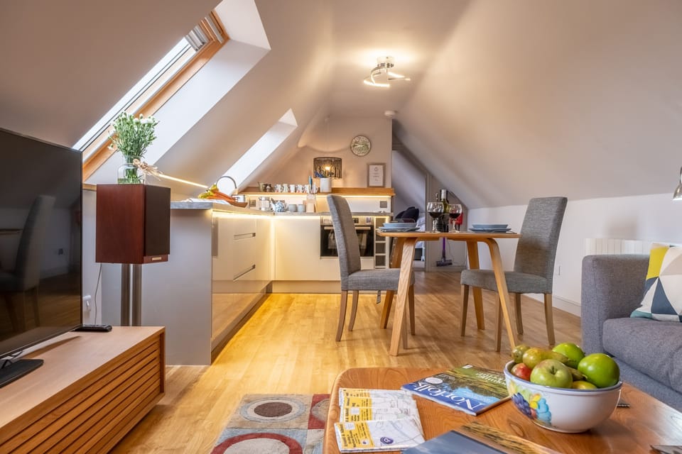 First floor: Open-plan living