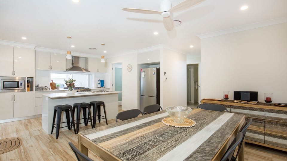 Fantastic chef's kitchen for preparing gourmet meals