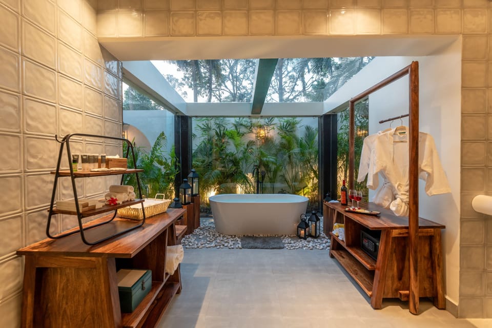 Presidential Suite | Deep soaking bathtub