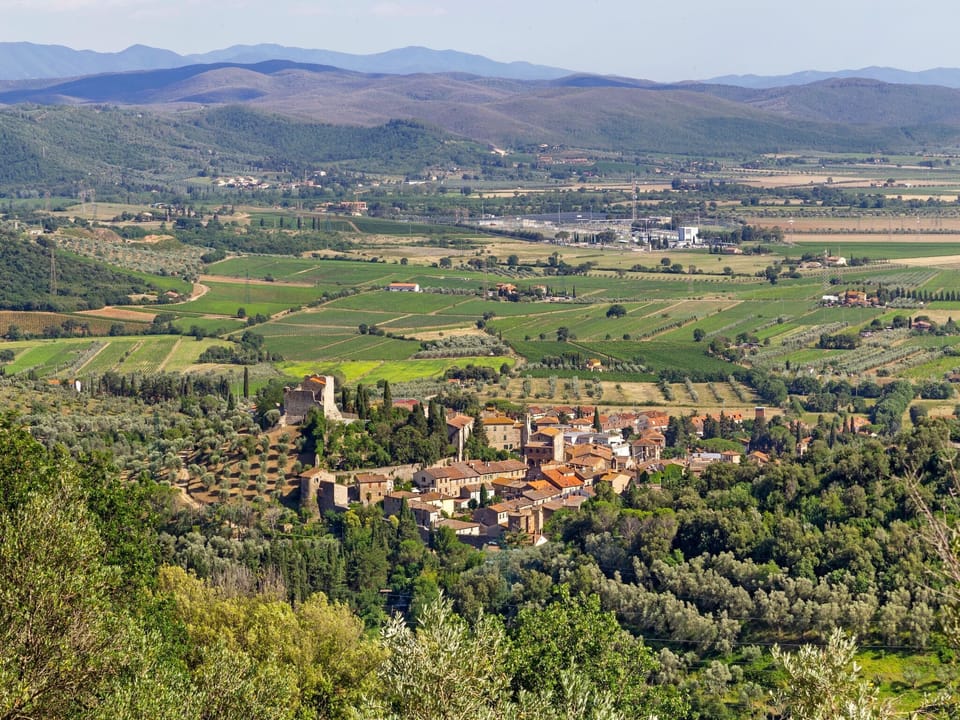Surroundings [summer] (1-5 km)