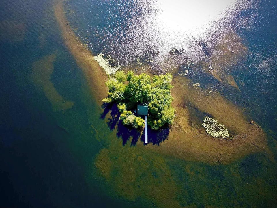 Your backyard is 1,400 acres of water.