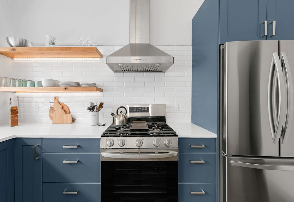 Kitchen - Gas Range 