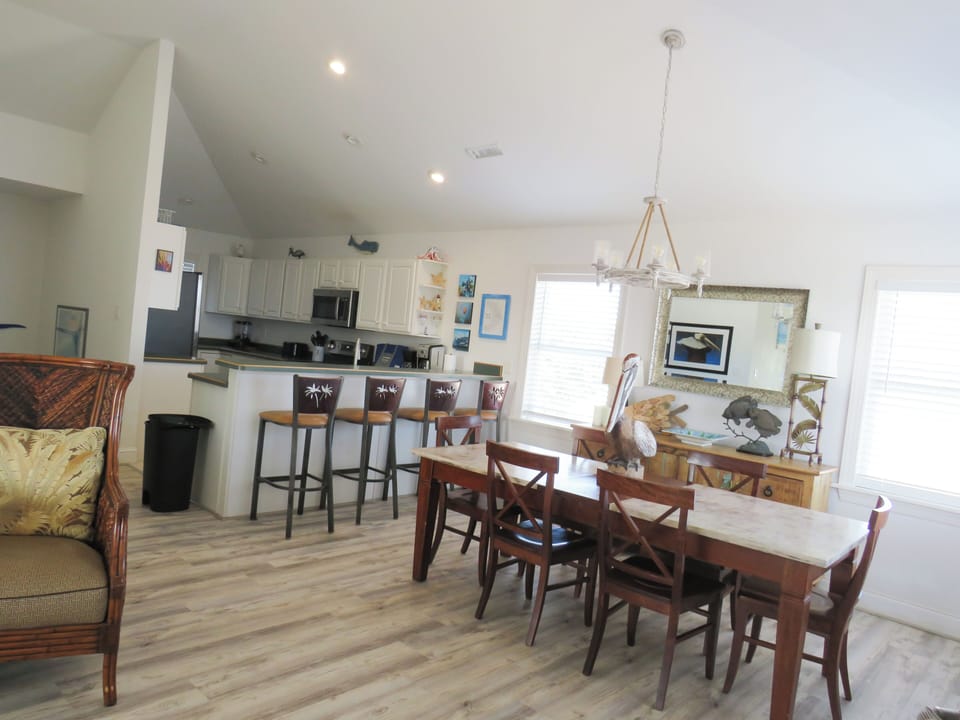 Dining Area - Open concept living and dining make for a great space for entertaining.