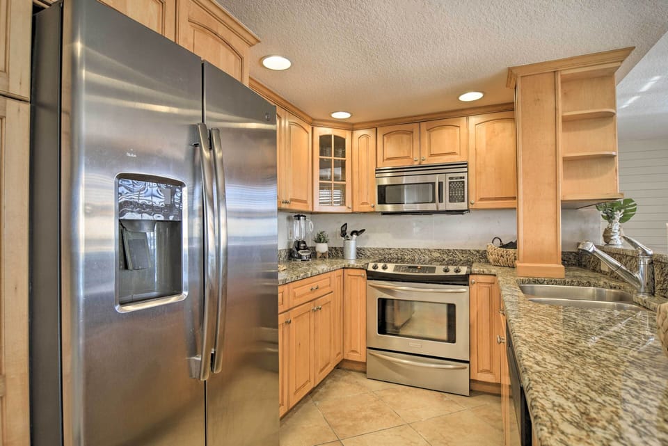 Fully Equipped Kitchen | Blender