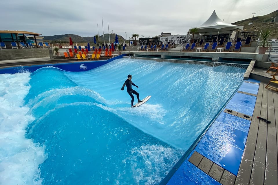 Just 5 min away from Lakeside Surf