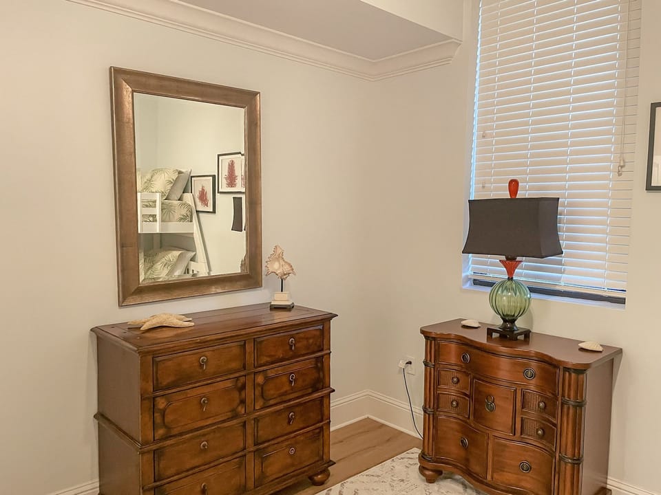 2nd Guest Bedroom 