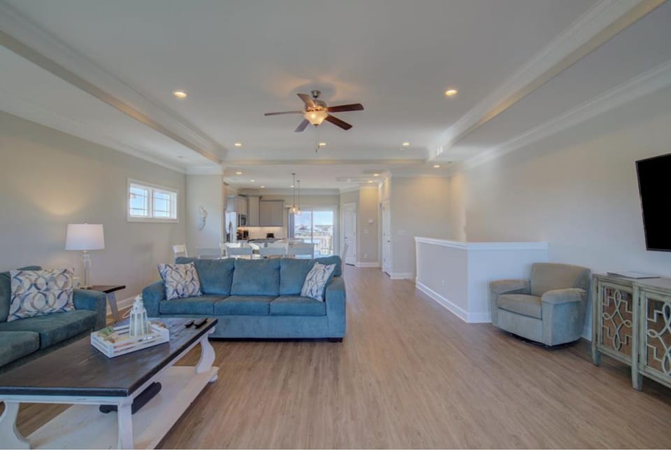 Top Floor Living Room