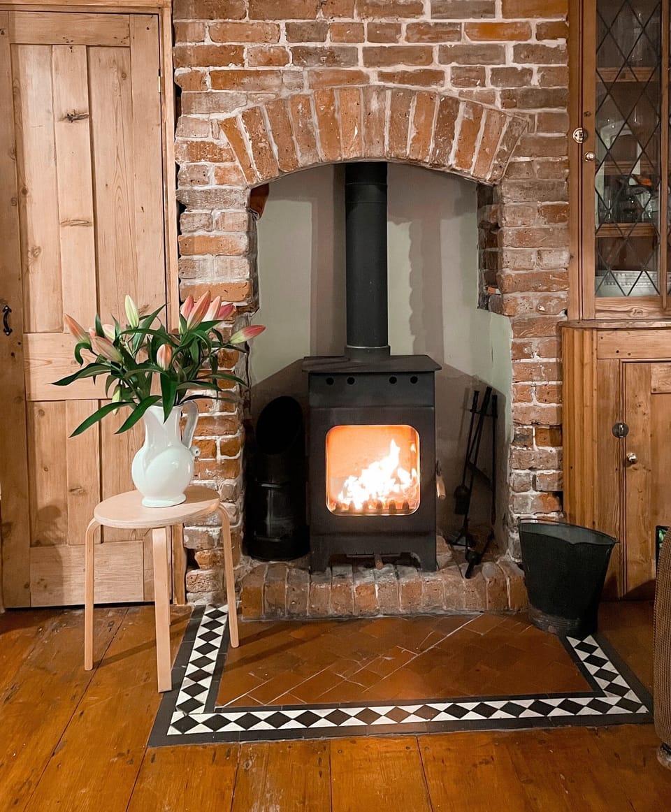 Wood burning stove