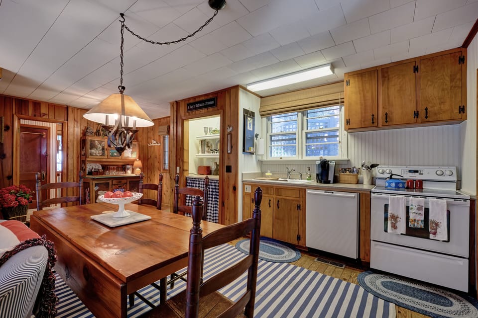 Kitchen/Dining