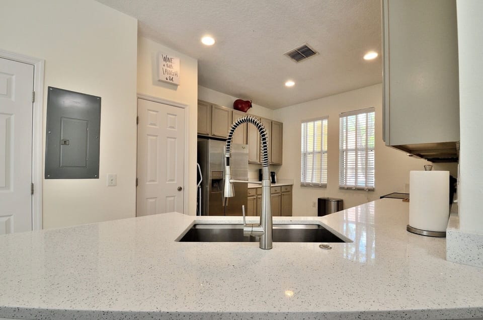 Kitchen bar seating