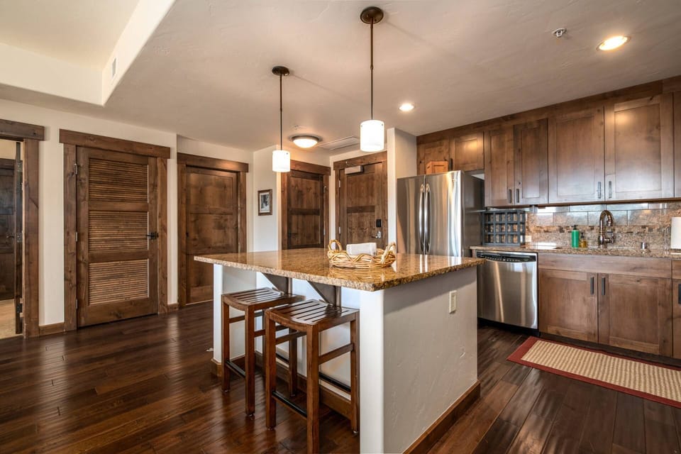 Open floor plan kitchen, living and dining area