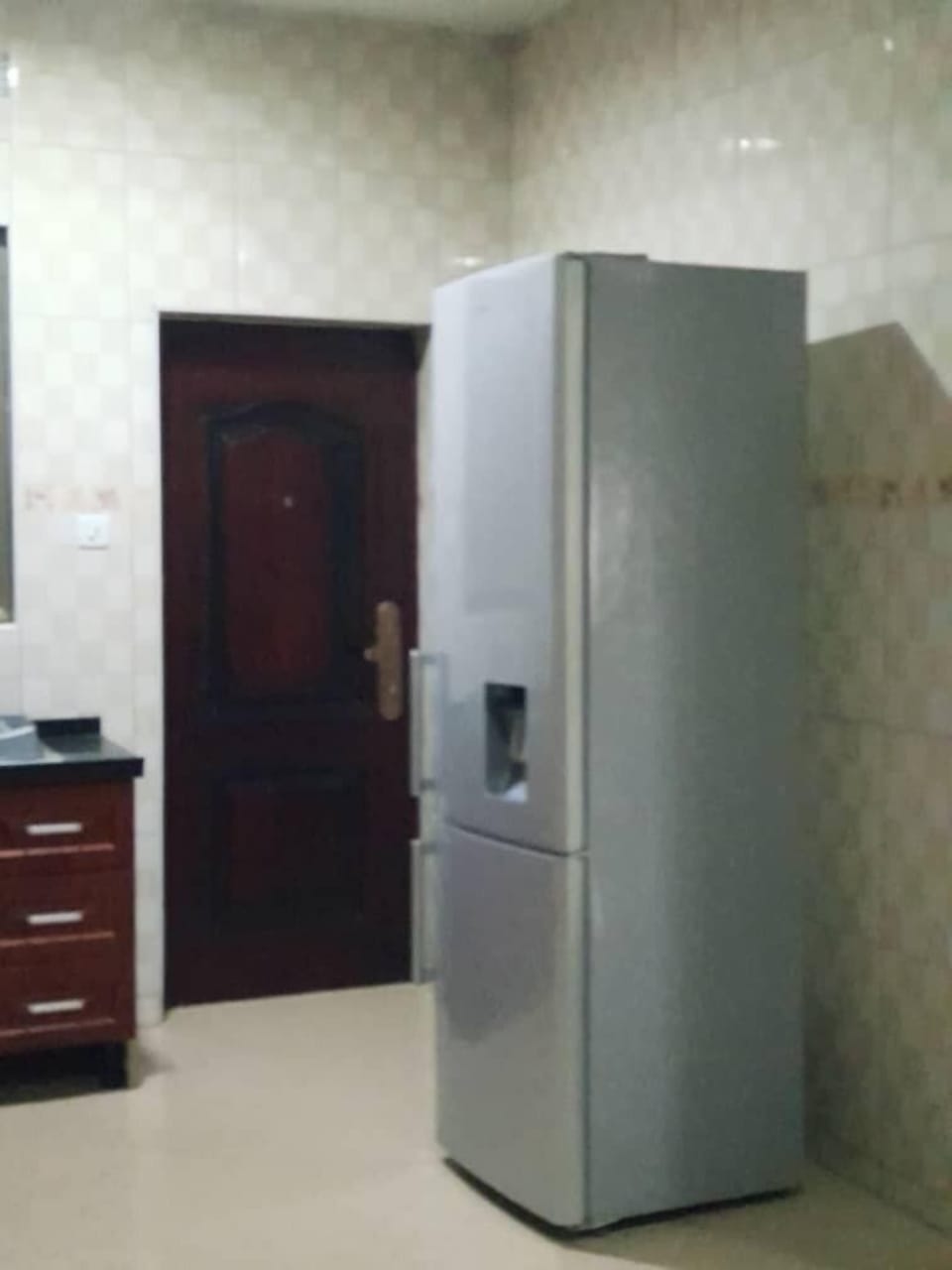 Executive Room (King) | Private kitchen | Mini-fridge, dishwasher, highchair, blender