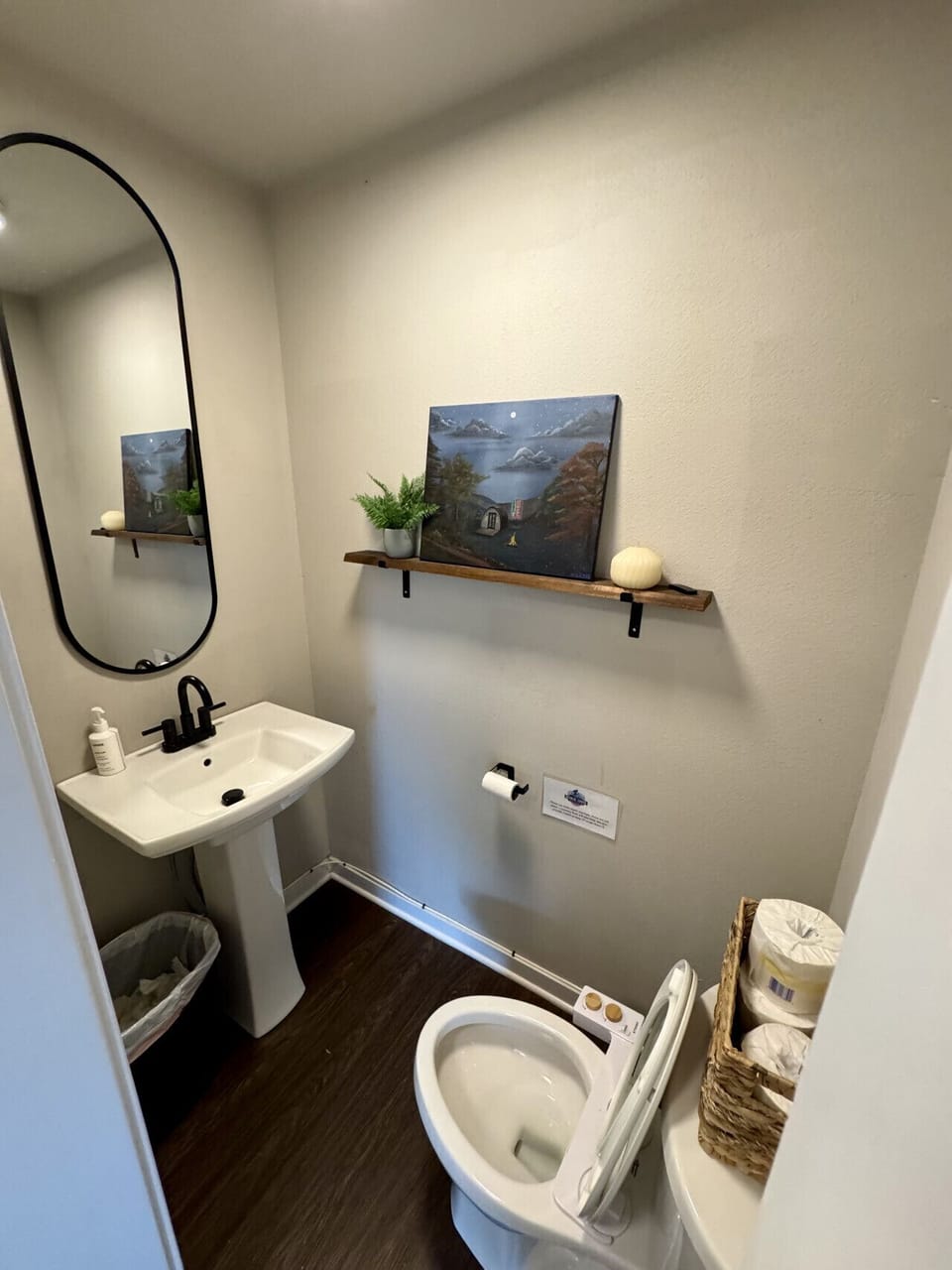 Guest Lounge Restroom 1