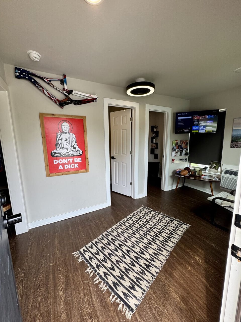Guest Lounge & Shower House