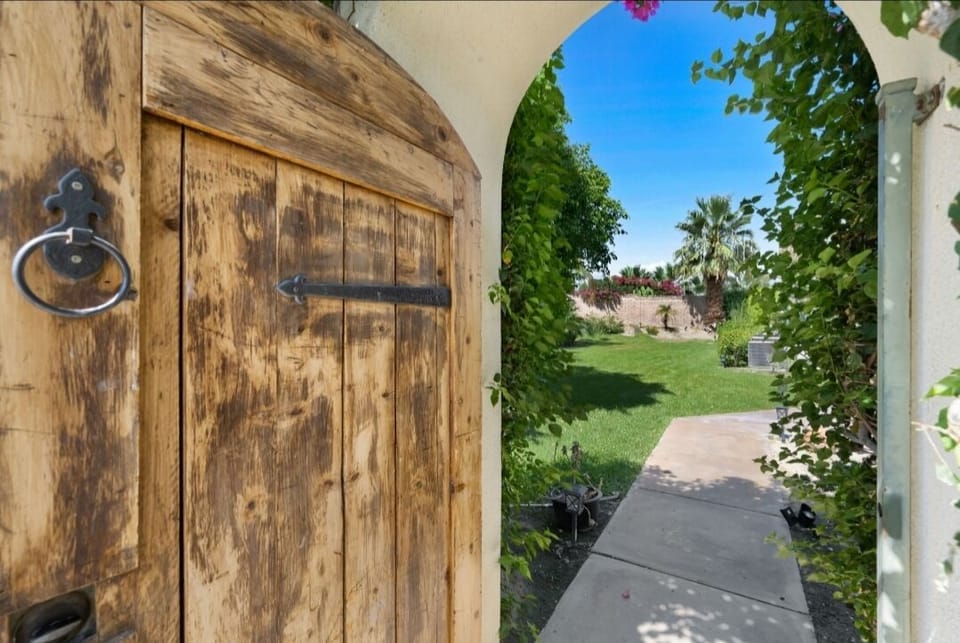 Yard Entrance 