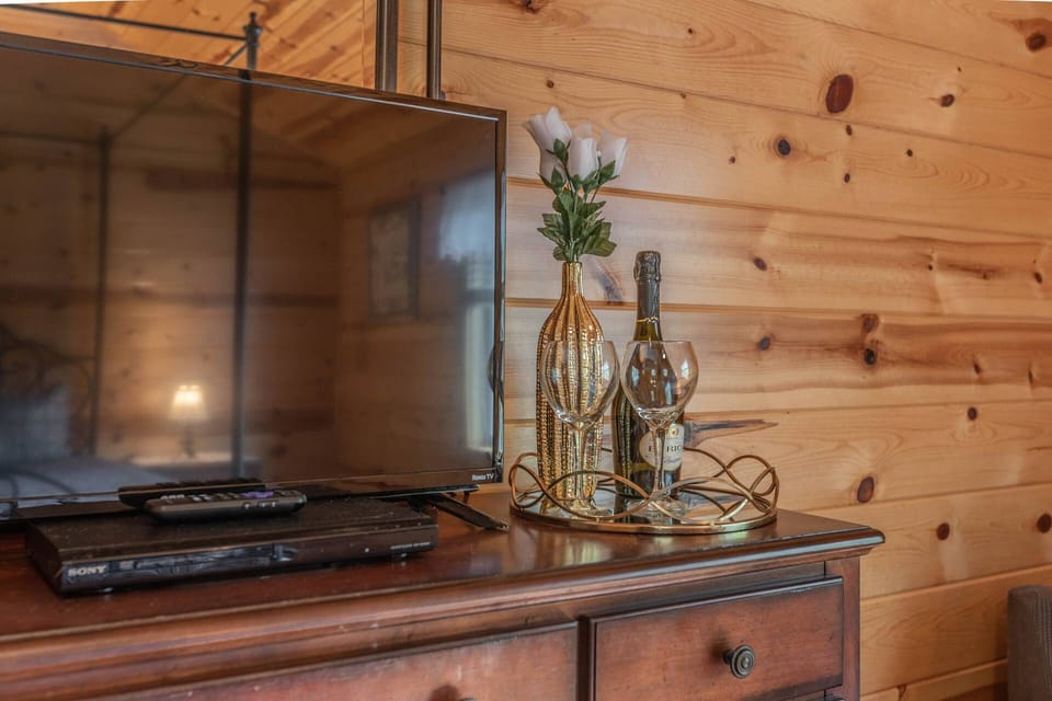 Sometimes a little night cap is just what the doctor ordered while enjoying the peaceful serenity of this beautiful home.