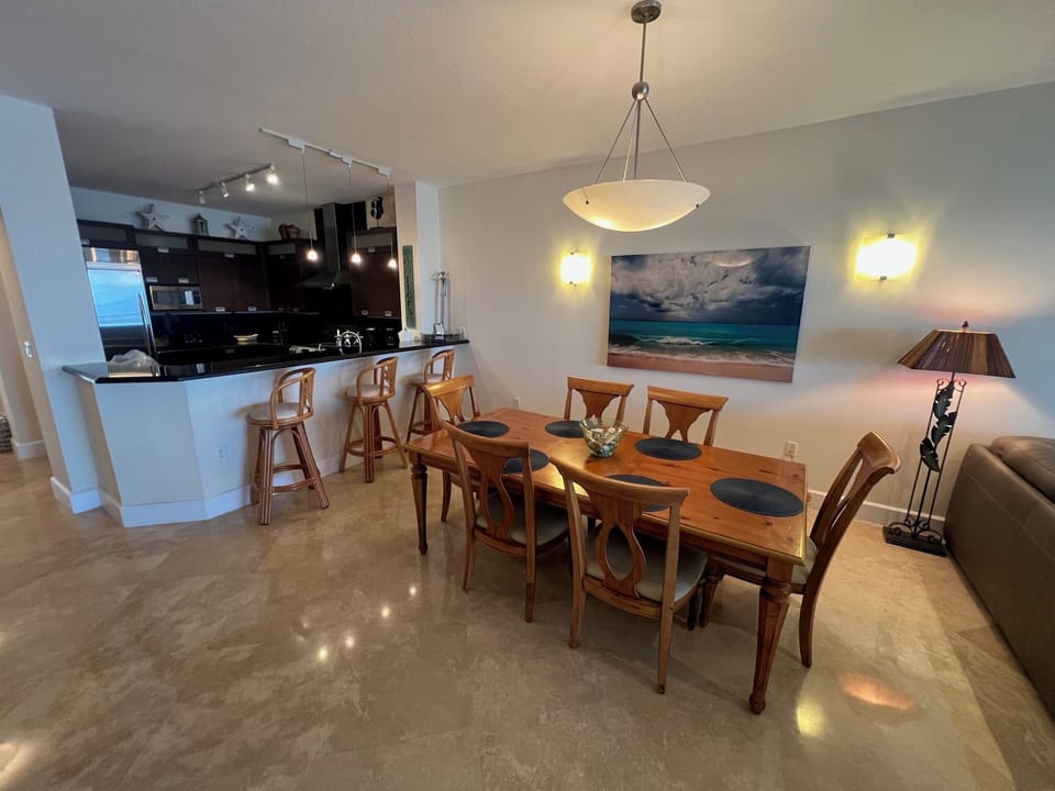 Dining Room Area