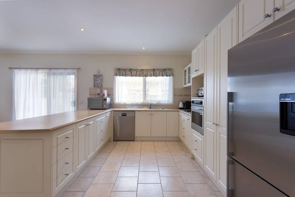 Equipped Kitchen for All your needs