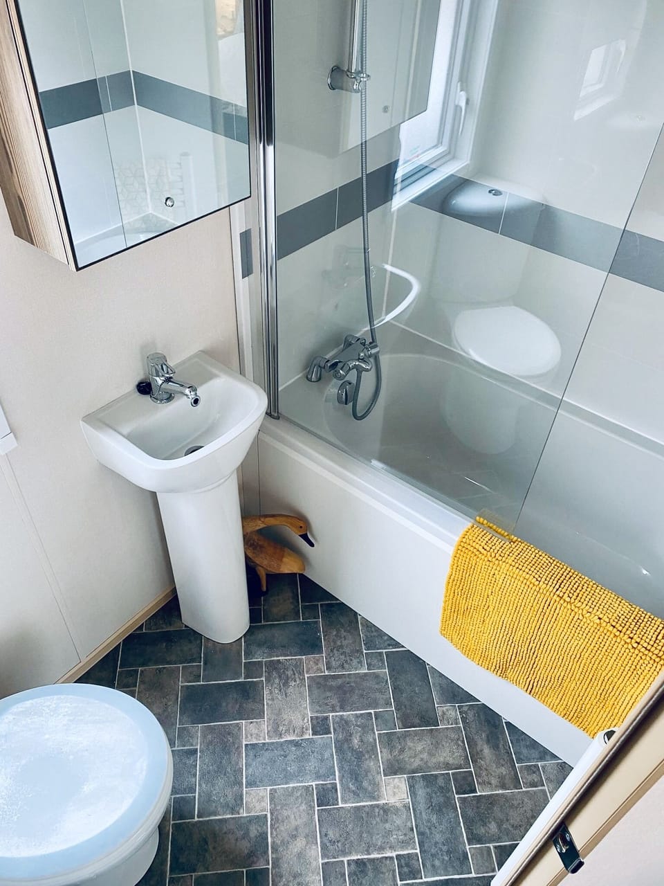 En suite bathroom 