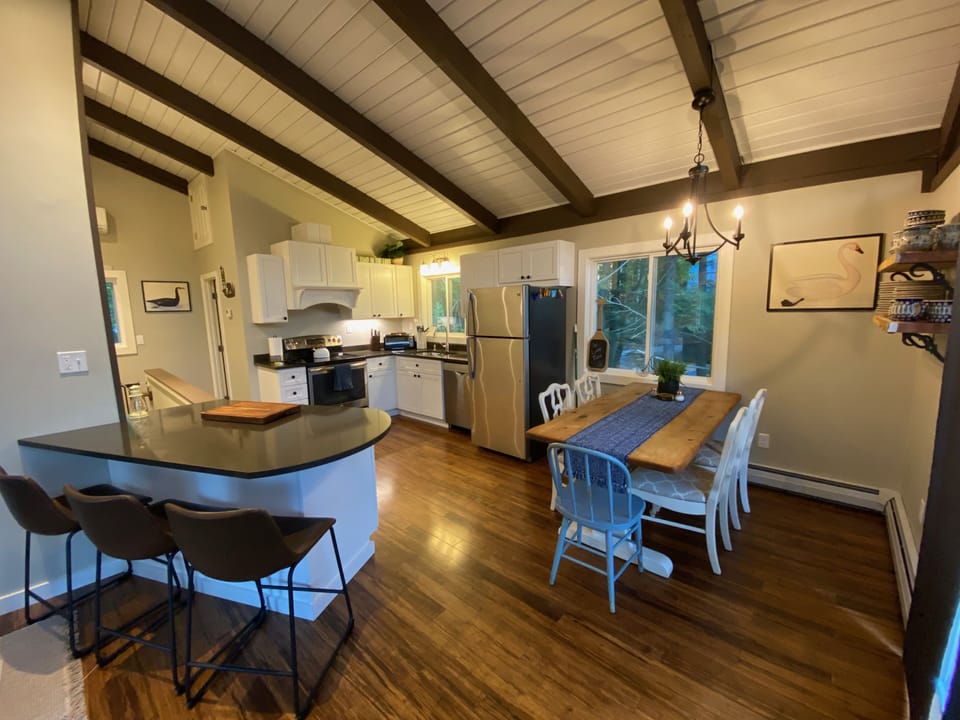 Open concept kitchen and dining area