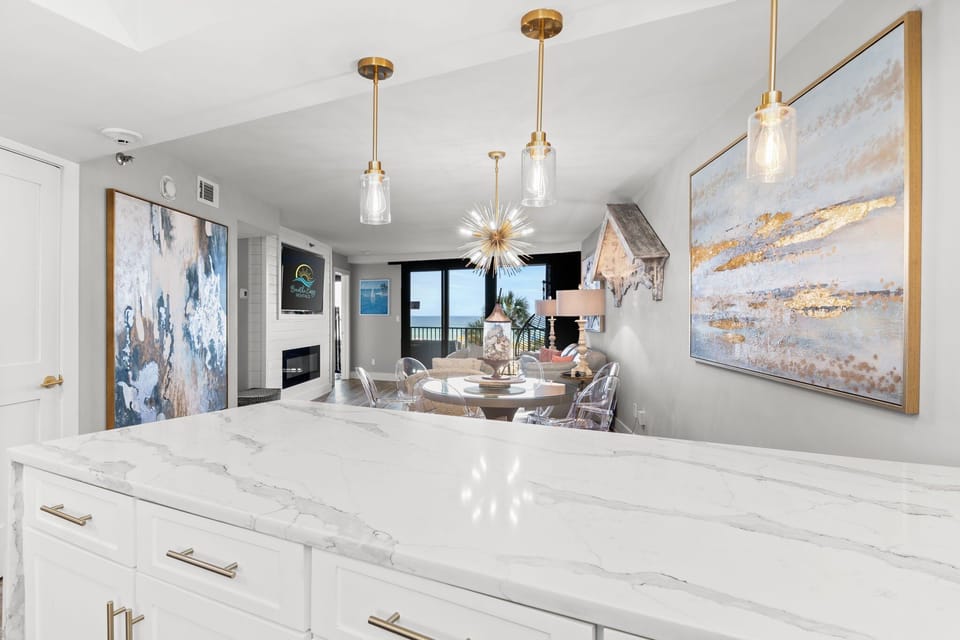 Kitchen views over to the living room. Enjoy the open space with views as you cook dinner.

Professionally Managed by
Breathe Easy Rentals