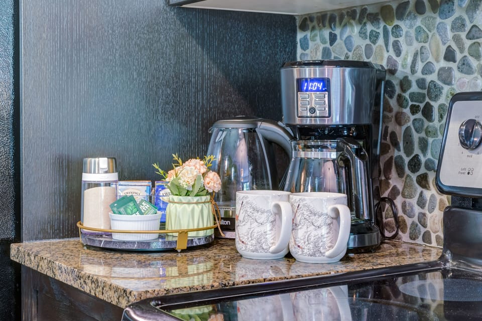 Tea/Coffee Bar