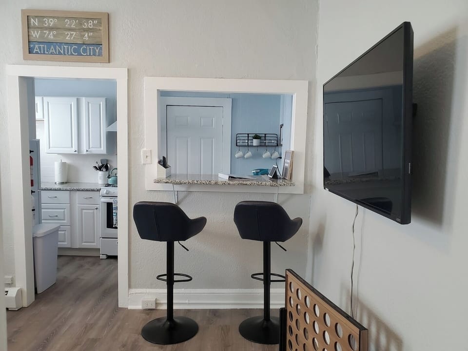 Cozy Living Room Area featuring Smart TV