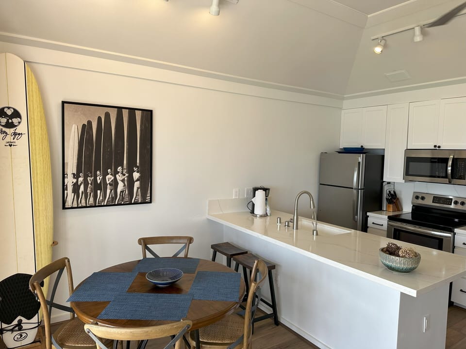 Dining table for four and two bar stools