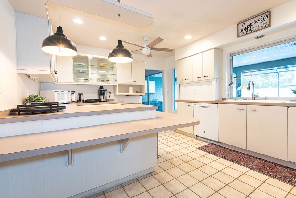 Kitchen with everything you need to enjoy a home cooked meal