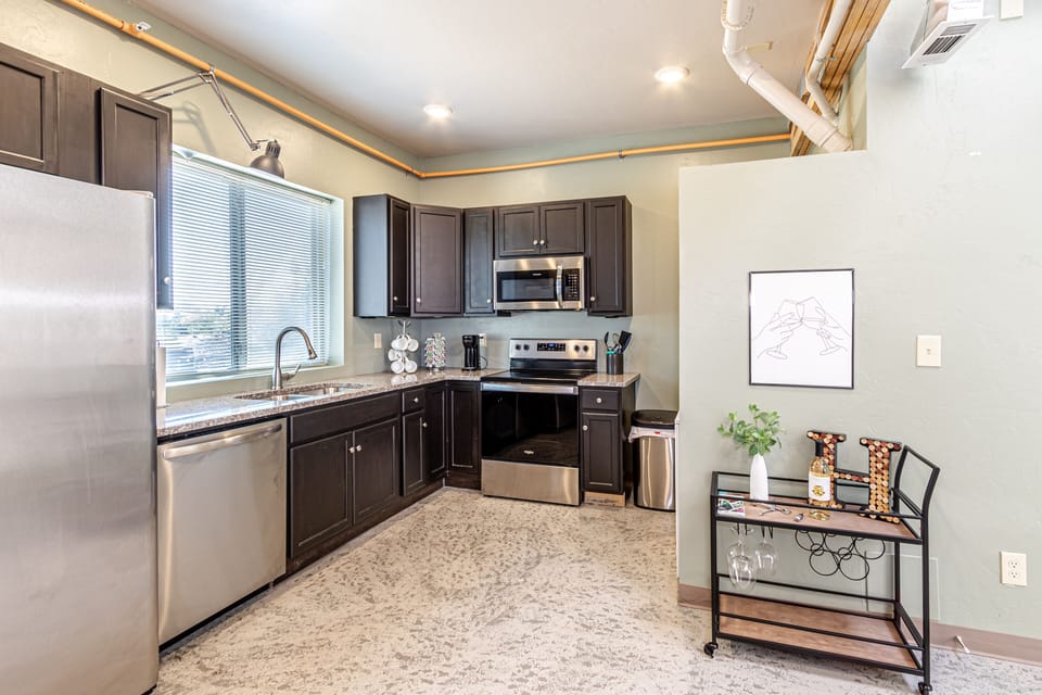 Full kitchen access along with a complimentary bottle of wine for every guest.